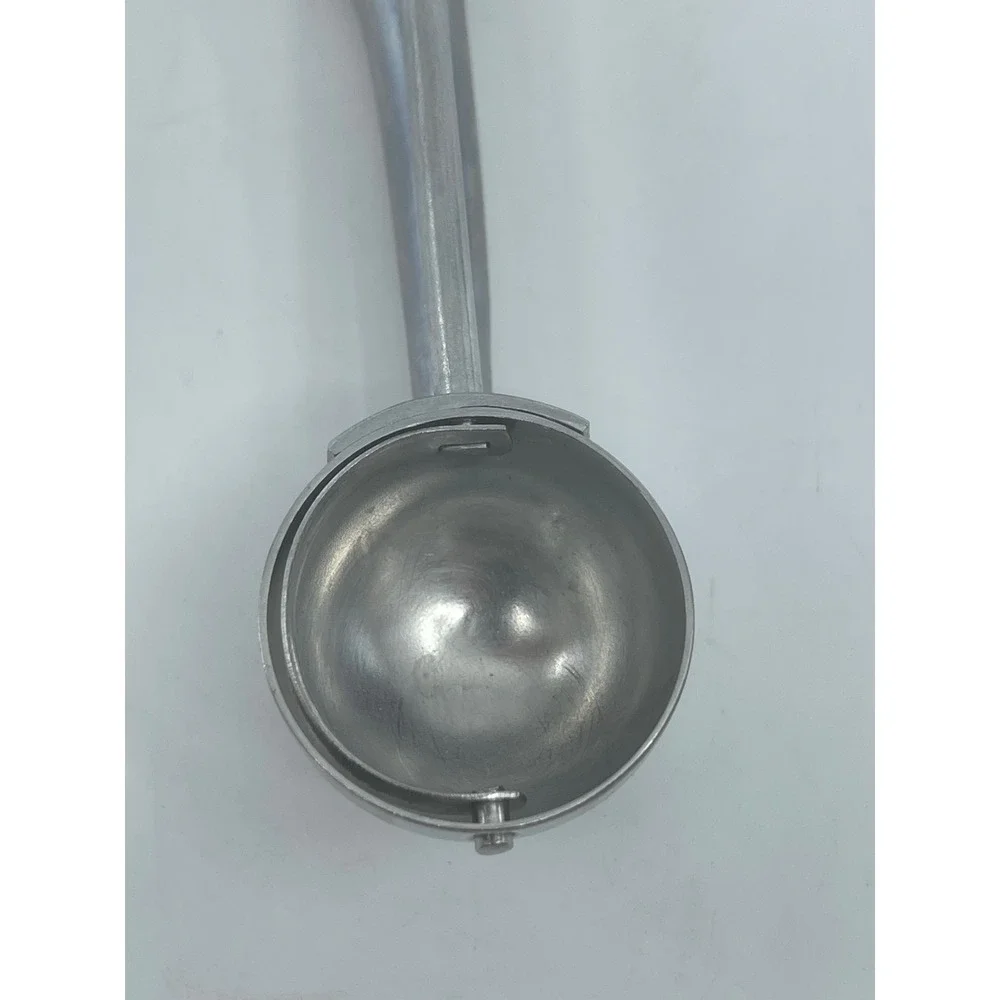 Hamilton Beach Model 33 Stainless Steel Ice Cream Scoop Disher Squeeze Handle 8